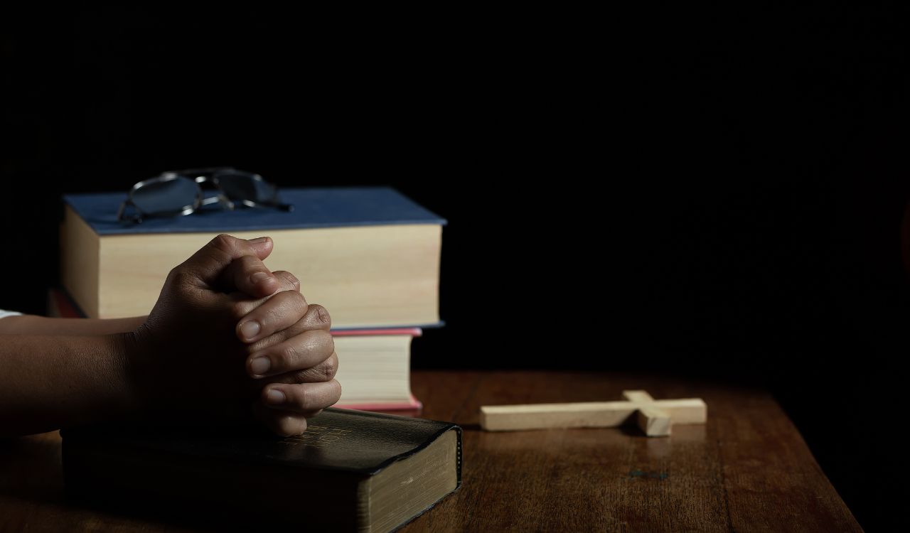 Powerful Pornography Prayer Points with Scriptures to Break Addiction