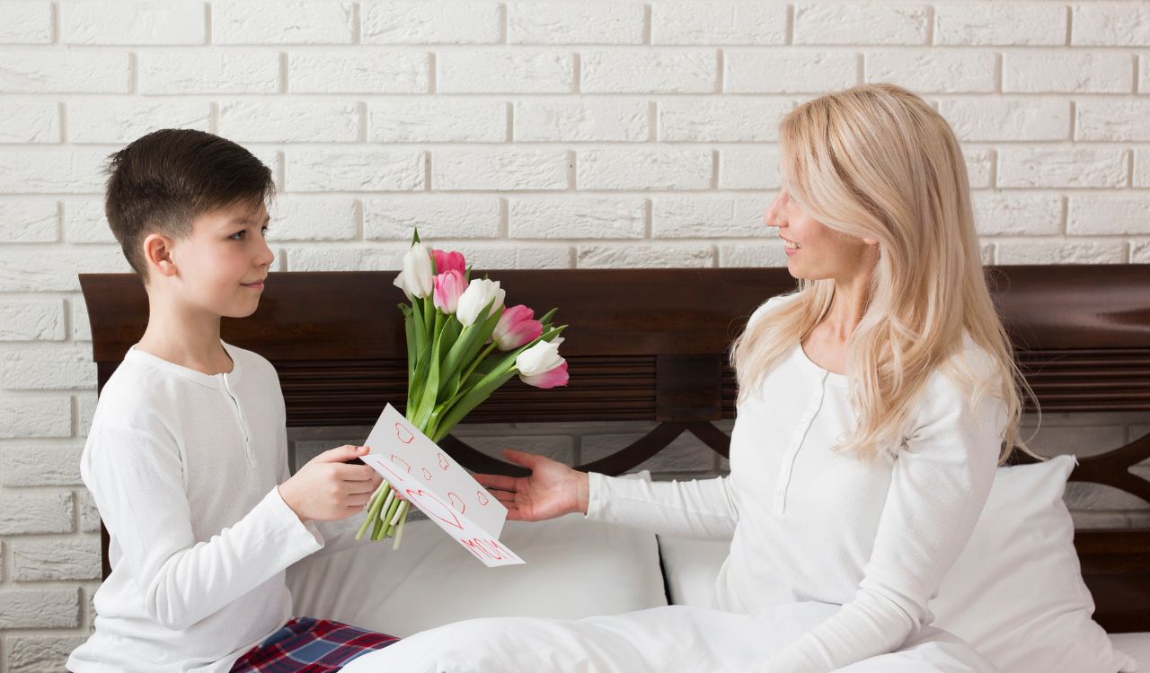 Happy Birthday Prayer for My Sister – Blessings & Wishes